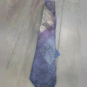Neil bottle tie 100% silk